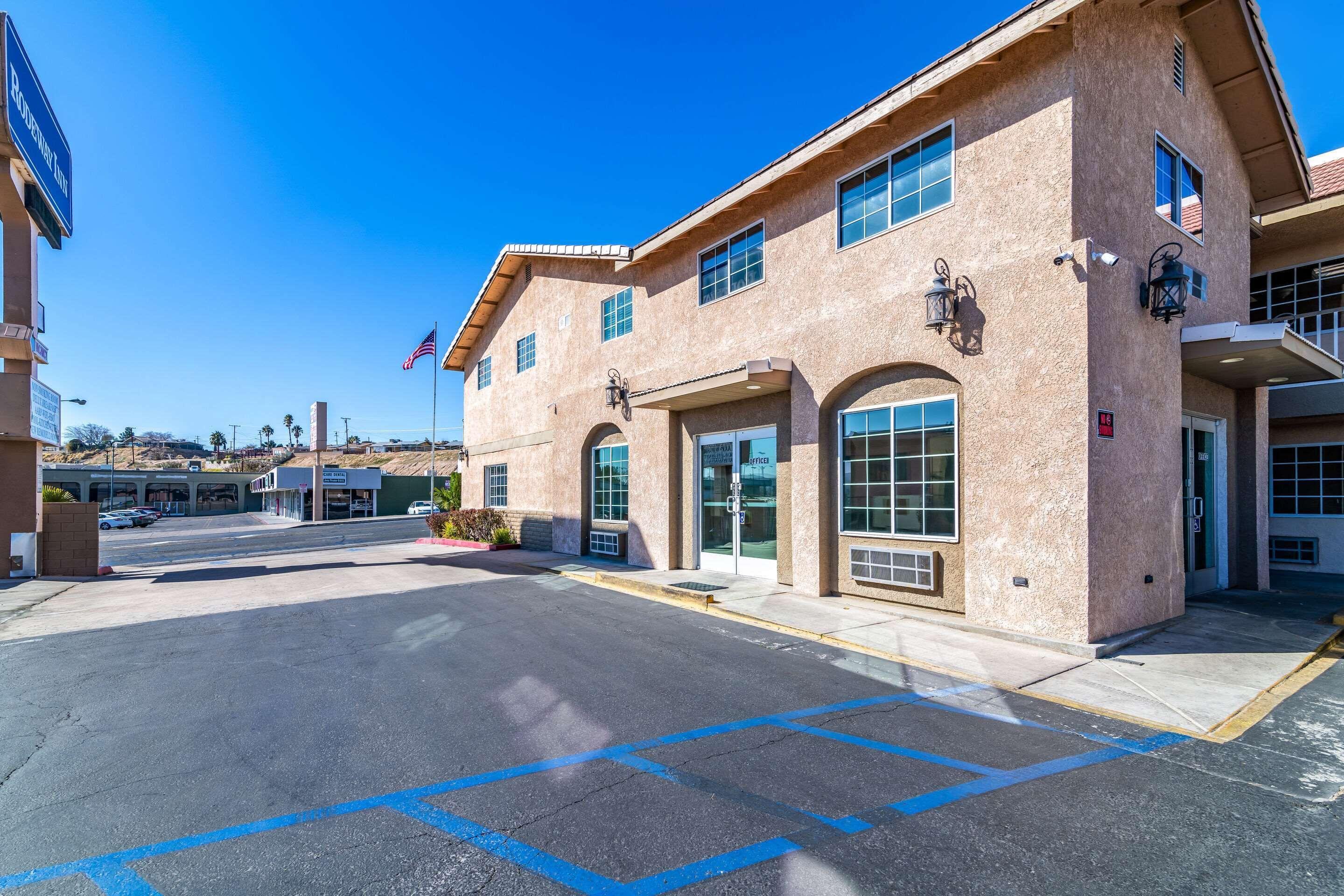 Staying Near Marine Corps Logistics Base: 5 Budget Hotels Compared