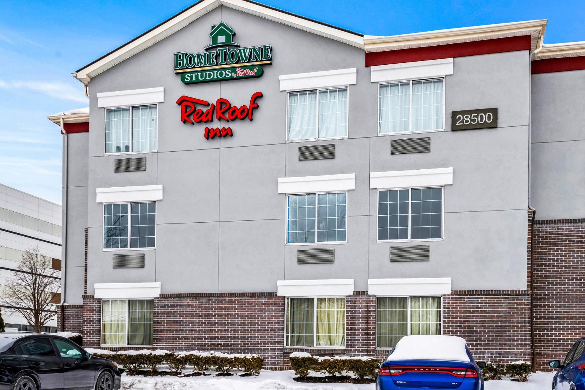 4 Budget Hotels Near Sport-N-Fun Putt Golf and Games Worth Booking